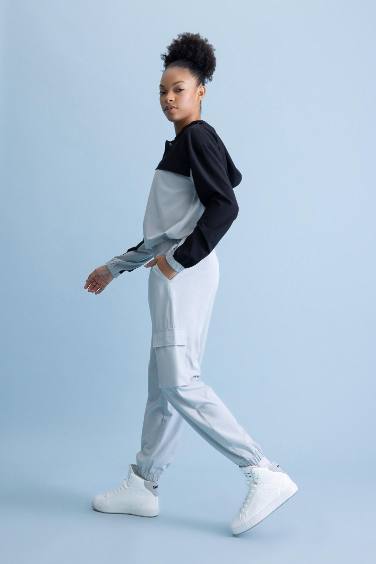 بنطلون منسوج قصة عادية من DeFactoFit