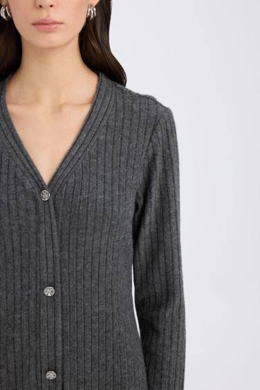 тығыз көйлек v жаға ұзын жеңді Ұзын жеңді трикотаж көйлек