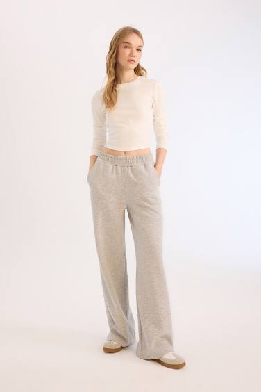 Elastic Waist Wide Leg Sweatpants