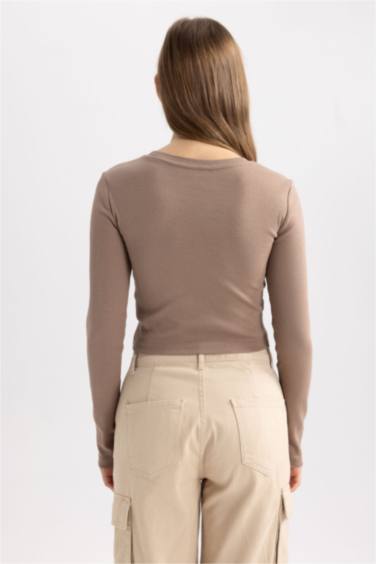 تيشيرت كم طويل مضلع سليم فيت