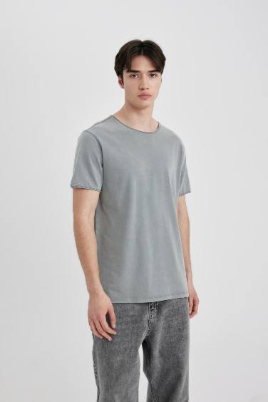 Regular Fit Crew Neck Short Sleeve Basic T-Shirt