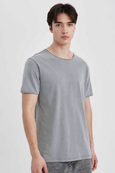 Regular Fit Crew Neck Short Sleeve Basic T-Shirt