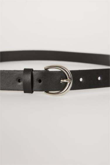 حزام نسائي جلد صناعي بمشبك بيضاوي