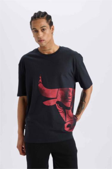 DeFactoFit NBA Chicago Bulls Oversize Fit Crew Neck T-Shirt