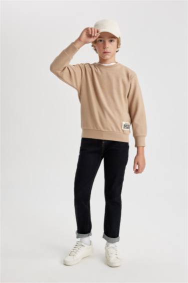 سويت شيرت اولادي بقصة عادية برقبة مستديرة