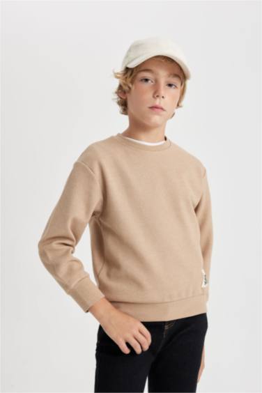 سويت شيرت اولادي بقصة عادية برقبة مستديرة