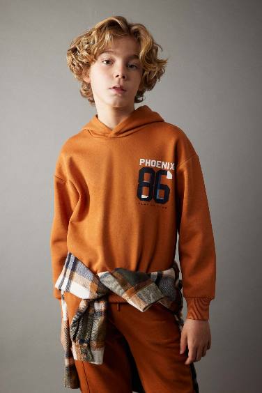 Boy Oversize Fit Hooded Thick Sweatshirt