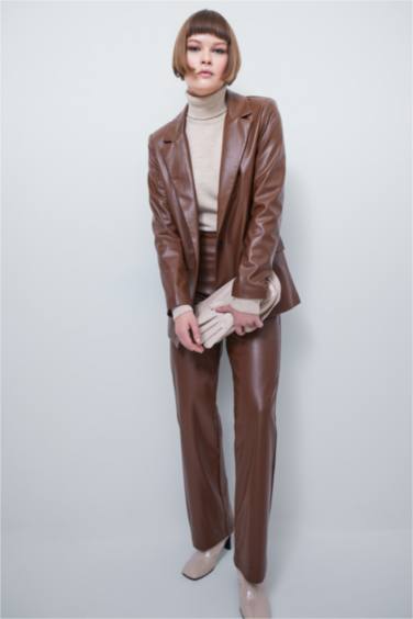 Straight Fit Regular Hem With Pockets Faux Leather Trousers