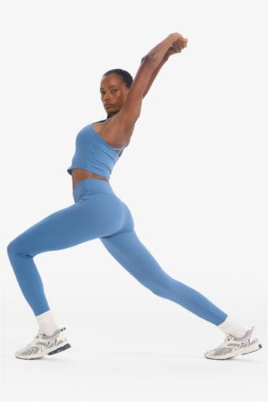 Спортивные легинсы с надписью и поддержкой талии