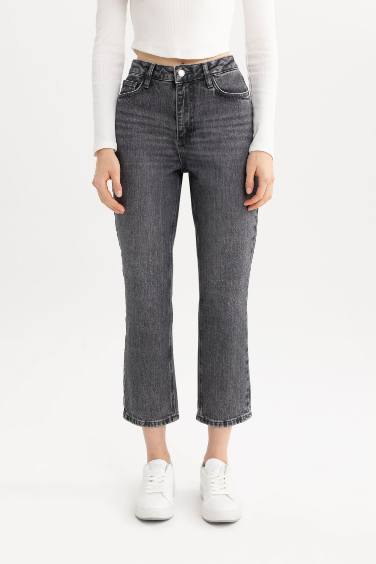 Ankle Length Jean Pant