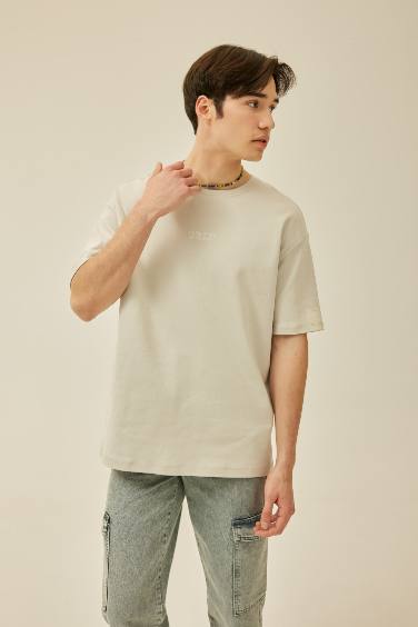 Comfort Fit Crew Neck Printed T-Shirt