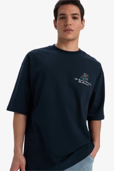 Loose Fit Crew Neck Printed Short Sleeve T-Shirt