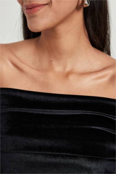 Bodycon Off Shoulder Mini Dress