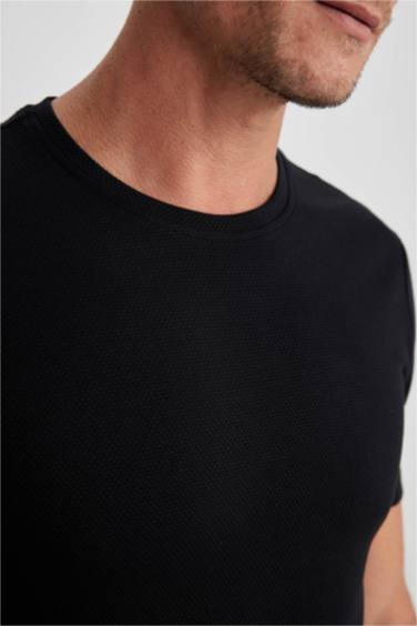 Slim Fit Crew Neck Short Sleeve T-Shirt