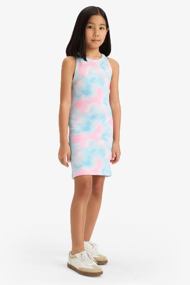 فستان مضلع قصة عادية بدون كم