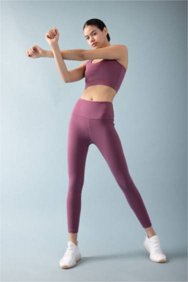 ليجن رياضي بريميوم من DeFactoFit