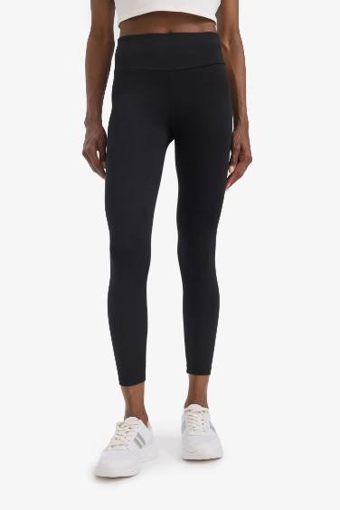 ليجن رياضي من DeFactoFit