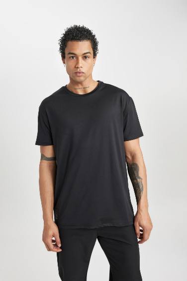 DeFactoFit Standard Fit Short Sleeve T-Shirt