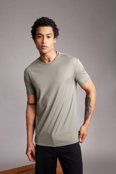 DeFactoFit Standard Fit Crew Neck T-Shirt