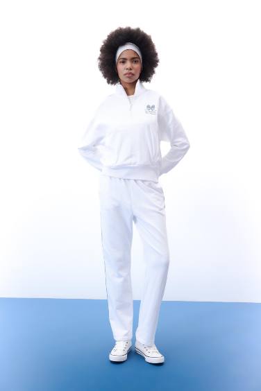 سويت شيرت رياضي اوفر سايز بياخة عالية من DeFactoFit