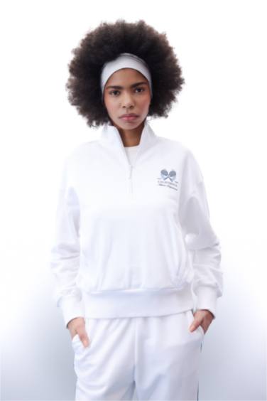 سويت شيرت رياضي اوفر سايز بياخة عالية من DeFactoFit