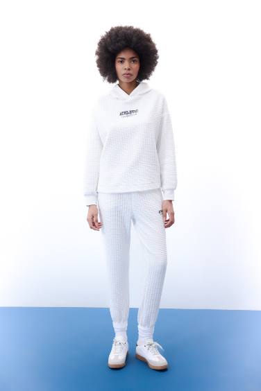 سويت شيرت رياضي اوفر سايز بغطاء للرأس من DeFactoFit