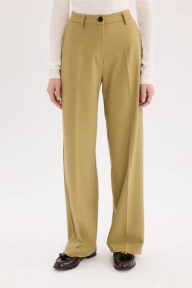 Стандартные брюки с высокой талией и широкими штанинами