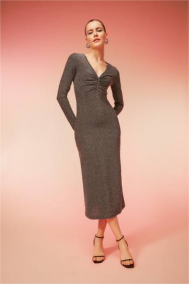 Bodycon V-Neck Sequined Fabric Midi Dress