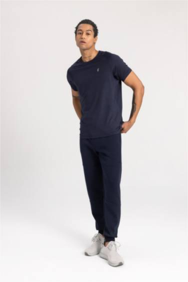 Standard Fit Crew Neck Sports T-Shirt