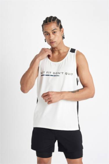 تي شيرت كت سليم فيت من DeFactoFit