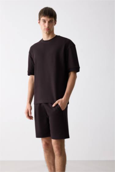 Loose Fit Crew Neck Heavy Fabric Basic T-Shirt