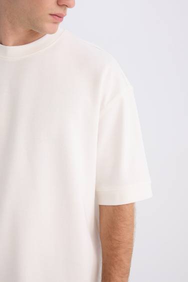 Loose Fit Bisiklet Yaka Kısa Kollu Ağır Kumaş Basic Düz Tişört