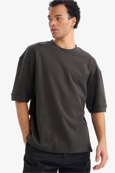Loose Fit Crew Neck Short Sleeve T-Shirt