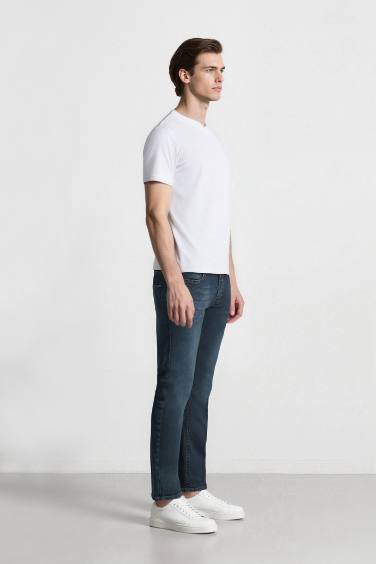 بنطلون جينز بيدرو سليم فيت بخصر عادي