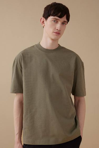 Oversize Fit Crew Neck T-Shirt