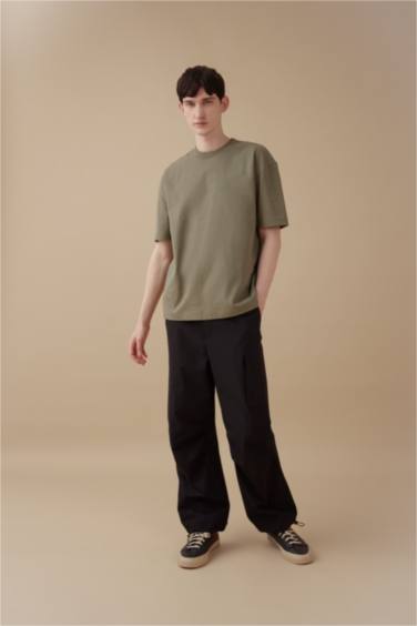 Oversize Fit Crew Neck Short Sleeve T-Shirt