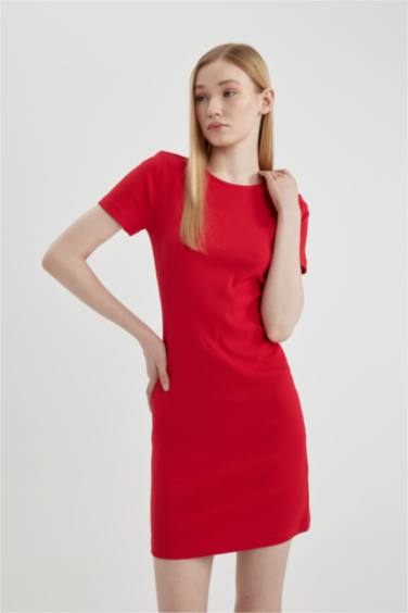 فستان قصير نص كم مضلع بوديكون