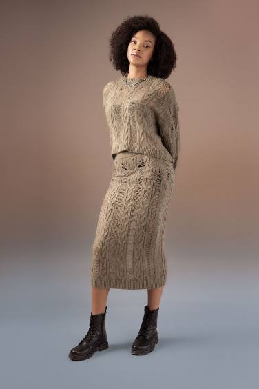 Slim Fit Knitwear Skirt