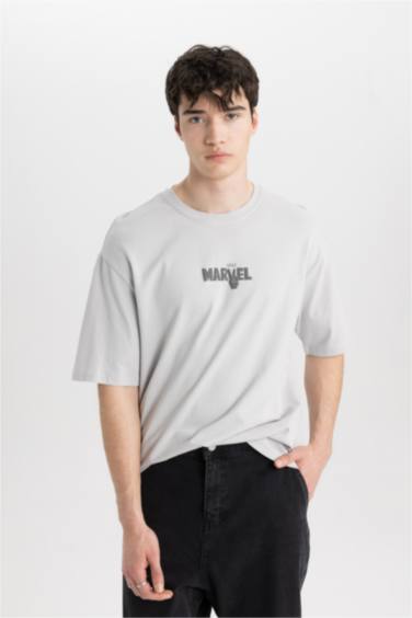 Marvel Logo Only Comfort Fit Crew Neck Short Sleeve T-Shirt