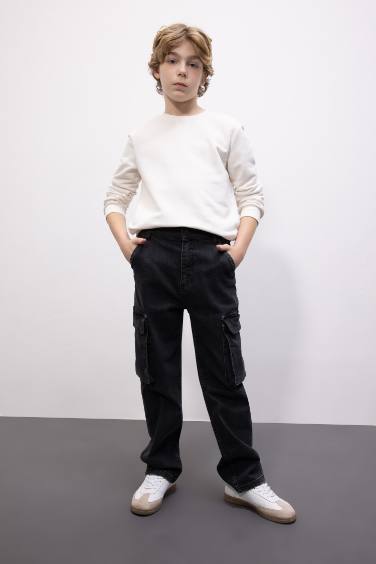 Boy Cargo Fit Jeans