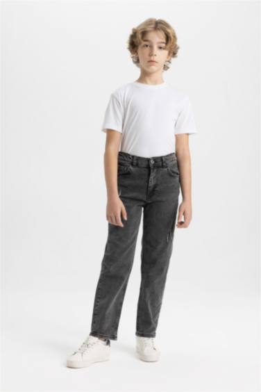 Straıght Fıt Yırtık Detaylı Düz Paça Jean Pantolon Erkek Çocuk