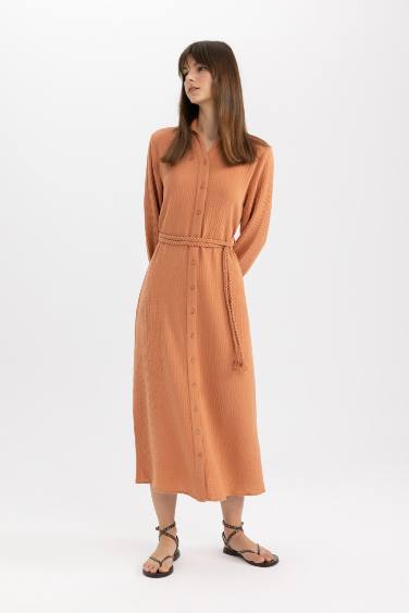 فستان موسلين كم طويل قصة عادية بياقة قميص