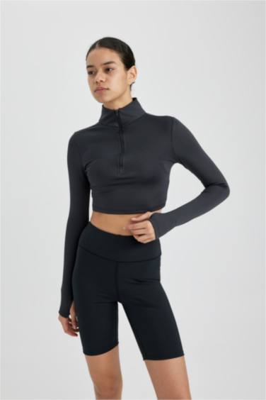 ليجن رياضي بريميوم بطبعة شعار من DeFactoFit