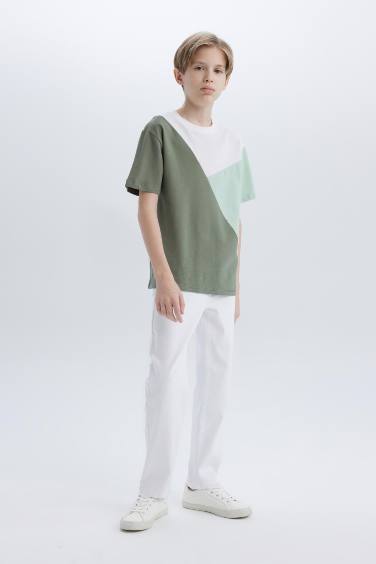 بنطرون جينز ولادي قصة مستقيمة برجل عادي