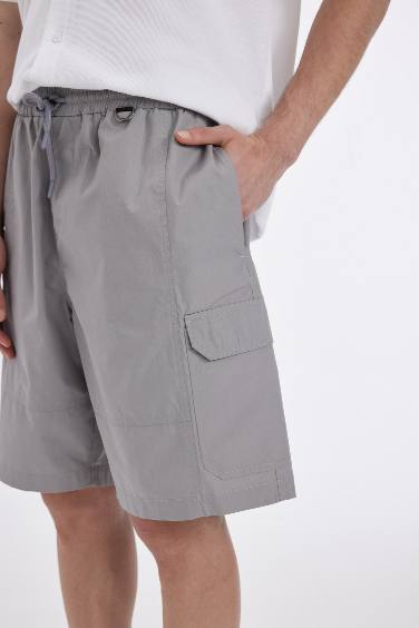 Cargo Fit Parachute Bermuda