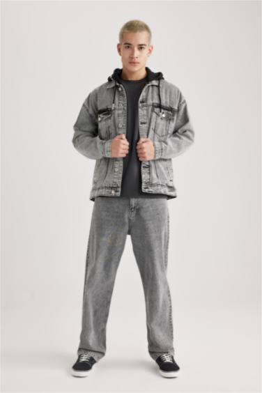 бас киімді Куртка