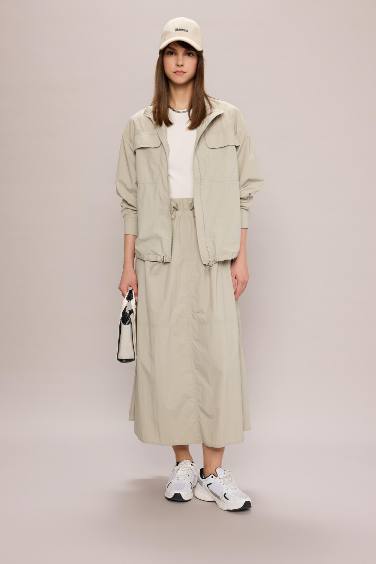 Relax Fit Casual Parachute Jacket