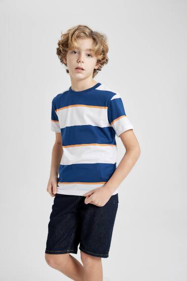 Boy Regular Fit Crew Neck Striped Short Sleeve T-Shirt