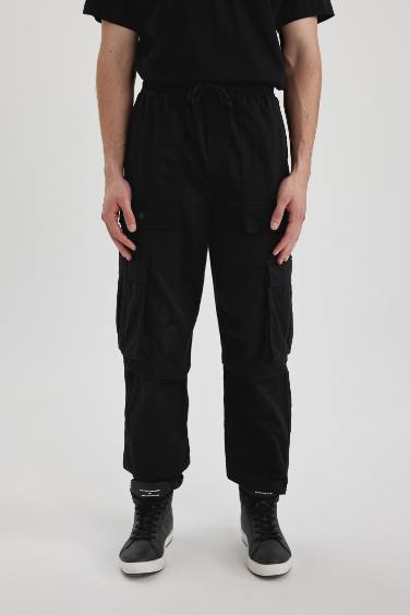 Baggy Fit Regular Hem With Cargo Pocket Trousers