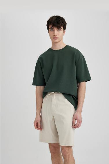 برمودا جينز قصة عادية